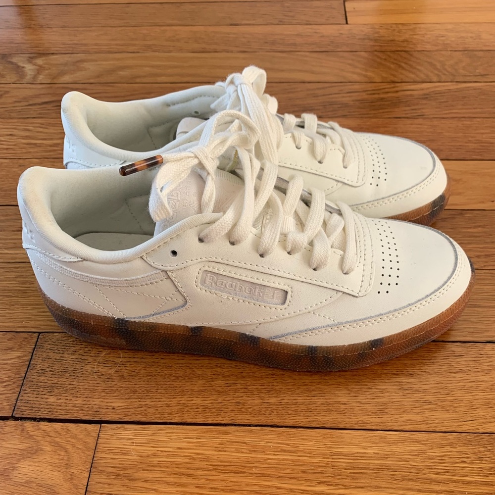 reebok club c 85 tortoise shell/white size 5 men, 7 women - NEW no box.